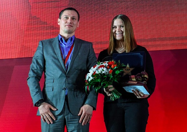 Олег САИТОВ и Анастасия ШАМОНОВА (фото: www.rusboxing.ru)