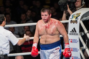 На фотографии - победа Максима Бабанина в матче с "Украинскими атаманами" в 2014 году. фото сайта fotofact.net